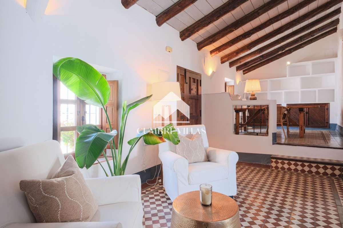 House for Sale in Salobreña