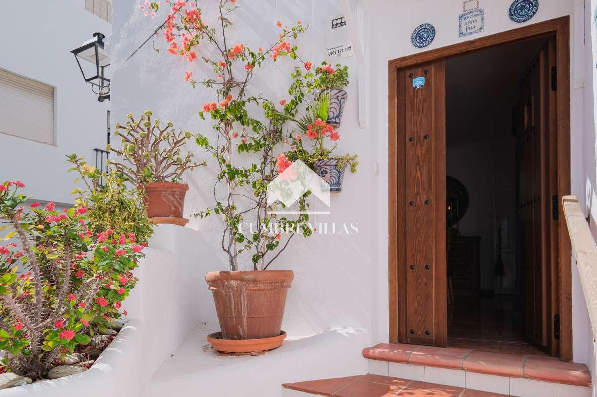 House for Sale in Salobreña