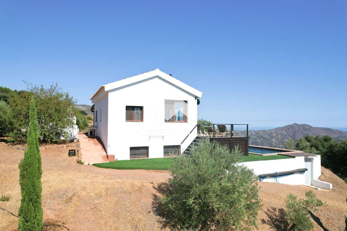 House for Sale in Otívar