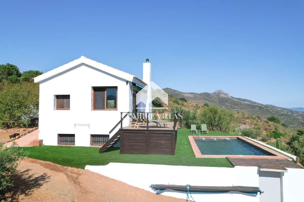 House for Sale in Otívar