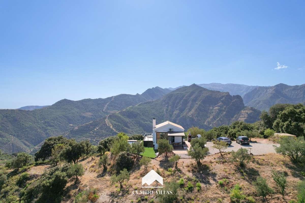 House for Sale in Otívar