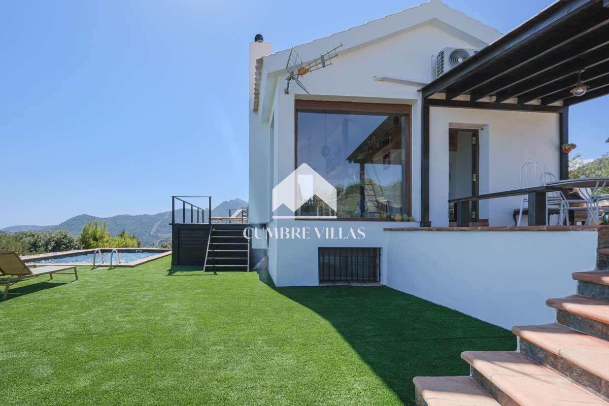 House for Sale in Otívar