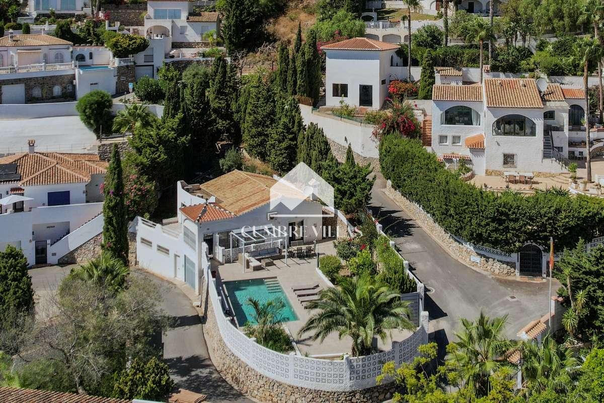 Villa for Sale in Salobreña