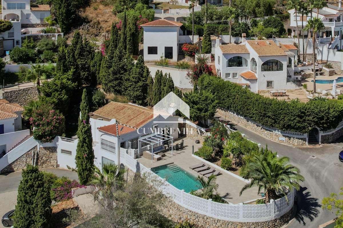 Villa for Sale in Salobreña