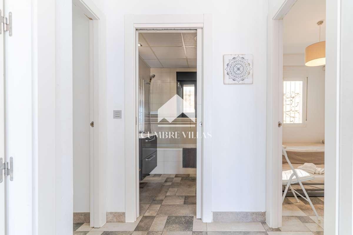 Villa for Sale in Salobreña