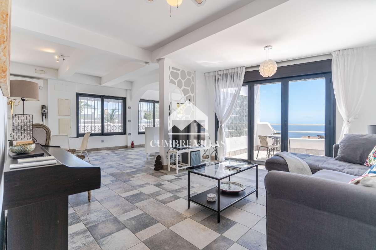 Villa for Sale in Salobreña