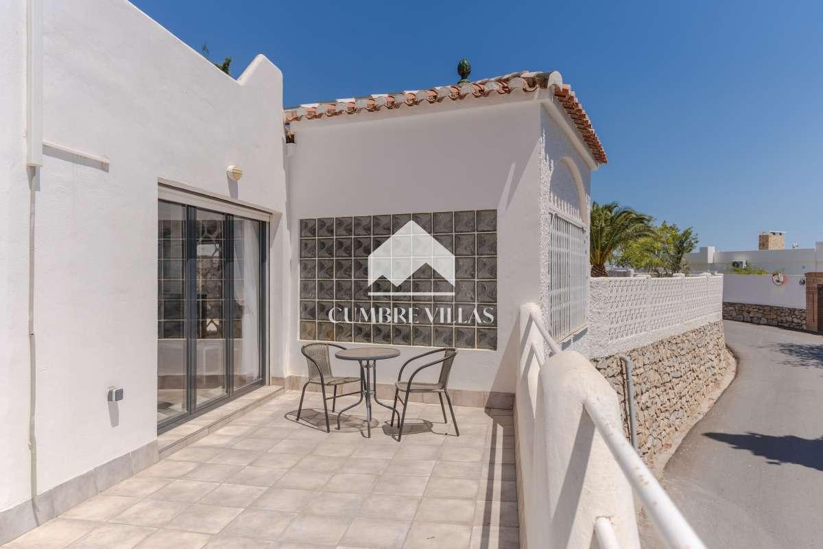 Villa for Sale in Salobreña