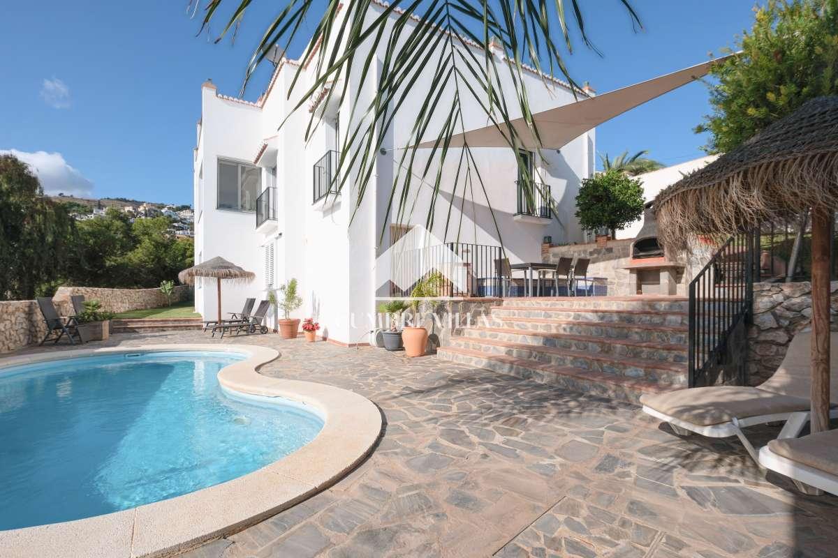 Villa for Sale in Salobreña