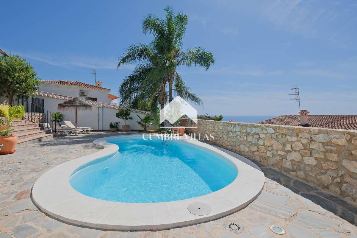 Villa for Sale in Salobreña