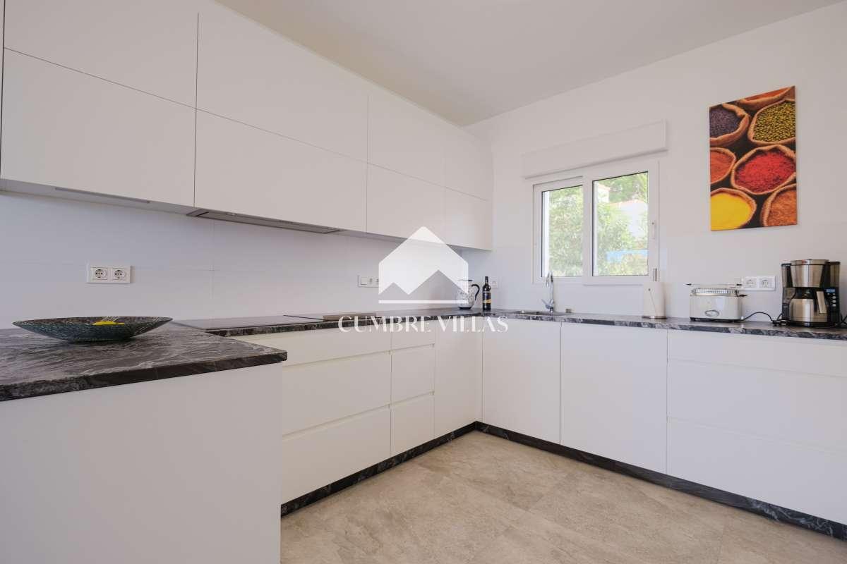 Villa for Sale in Salobreña