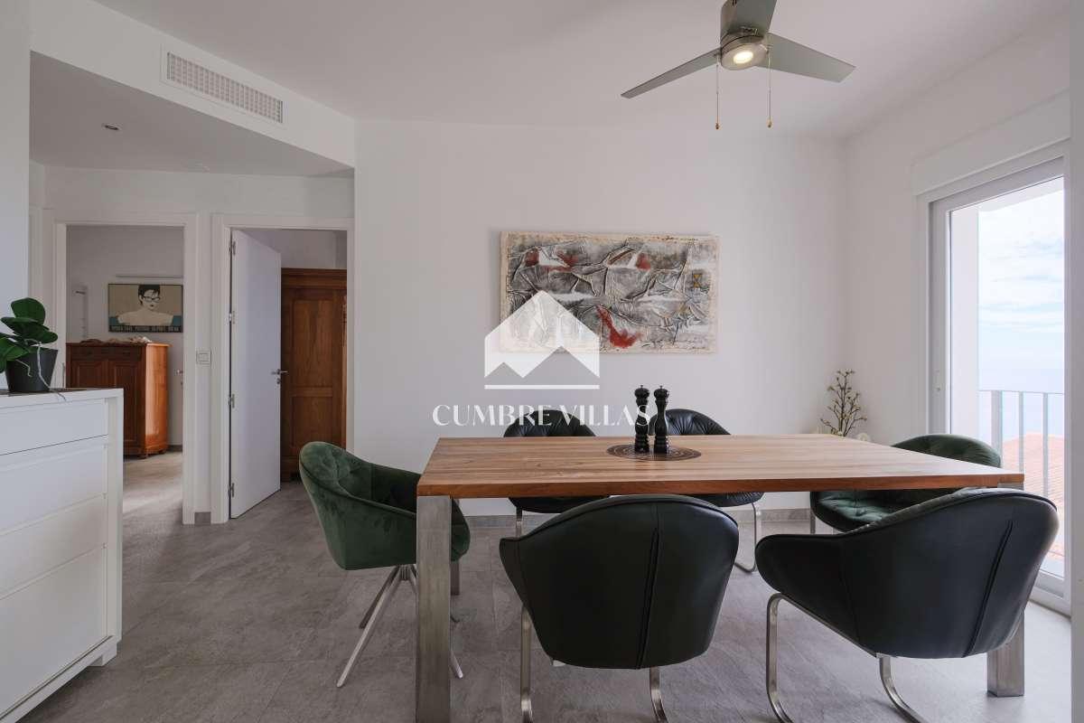 Villa for Sale in Salobreña