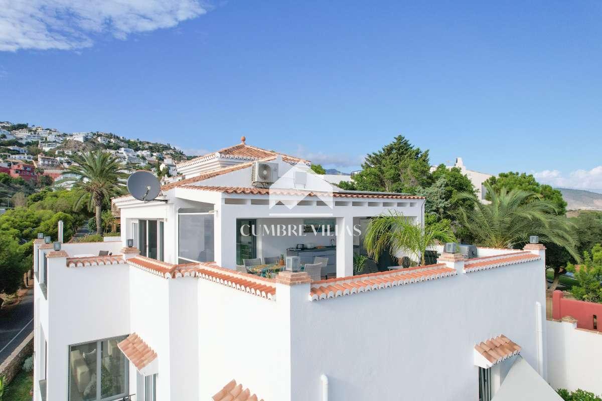 Villa for Sale in Salobreña