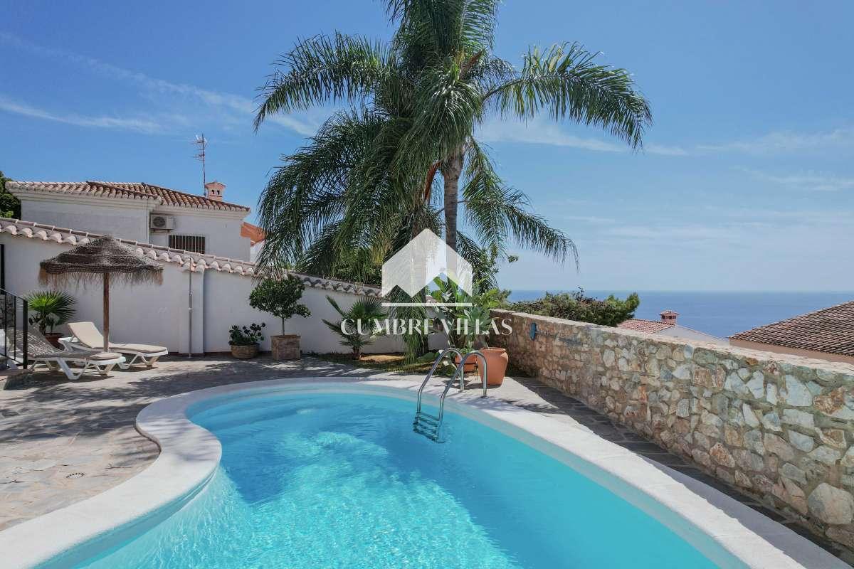 Villa for Sale in Salobreña
