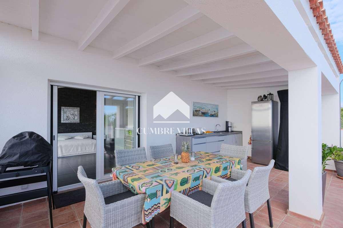 Villa for Sale in Salobreña