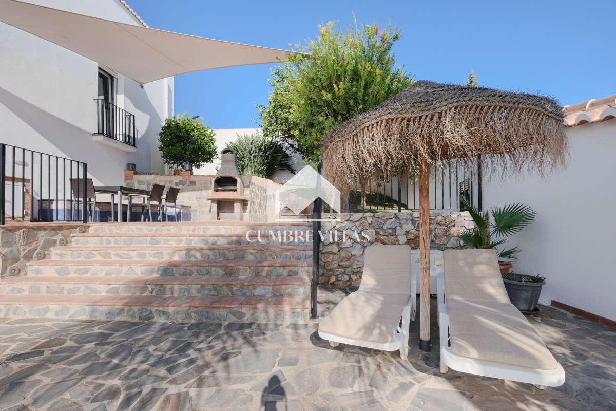 Villa for Sale in Salobreña