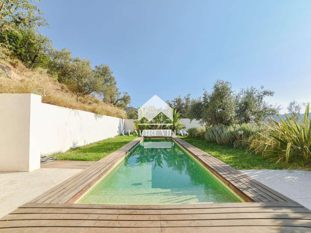 Villa for Sale in El Valle