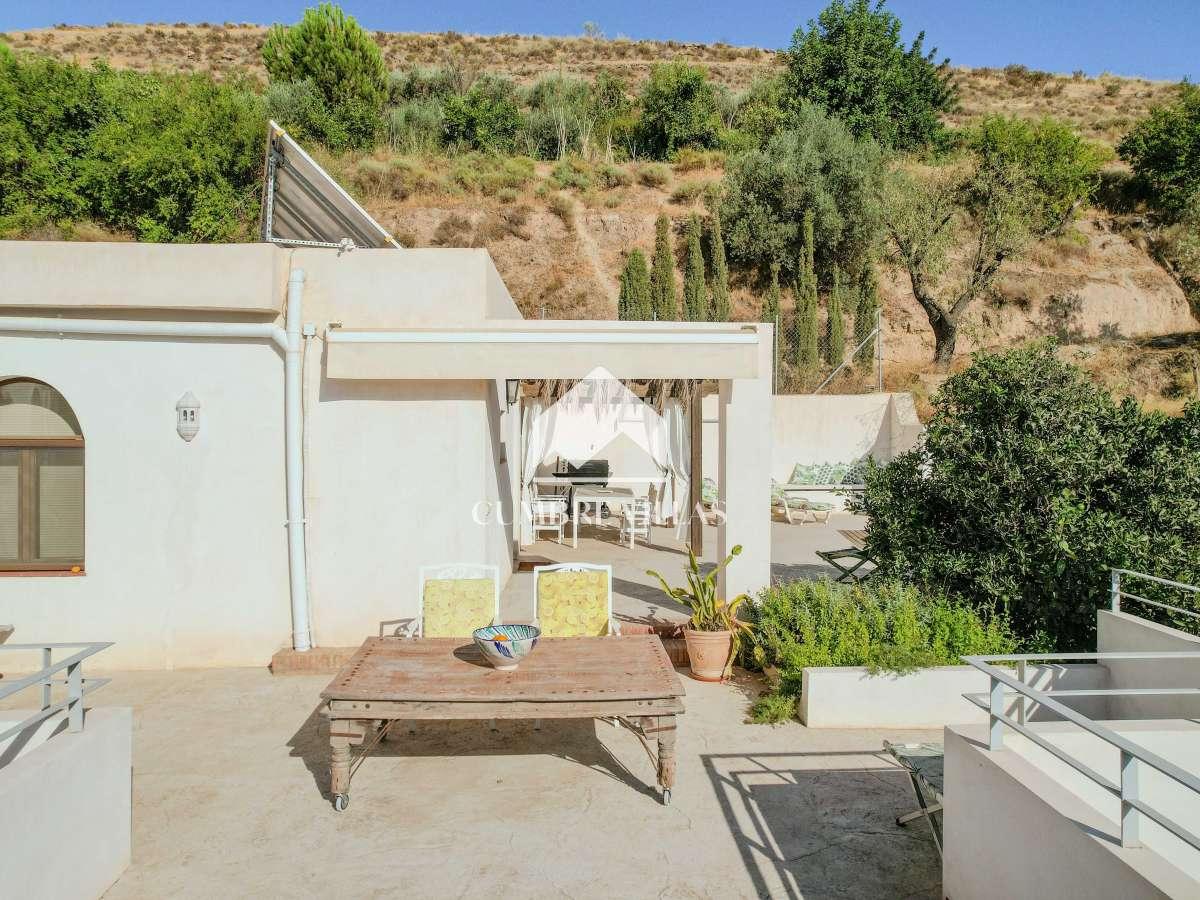 Villa for Sale in El Valle