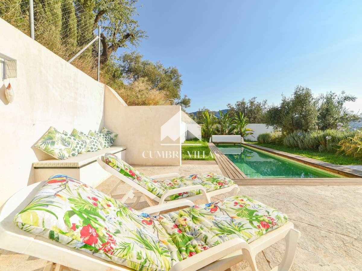 Villa for Sale in El Valle