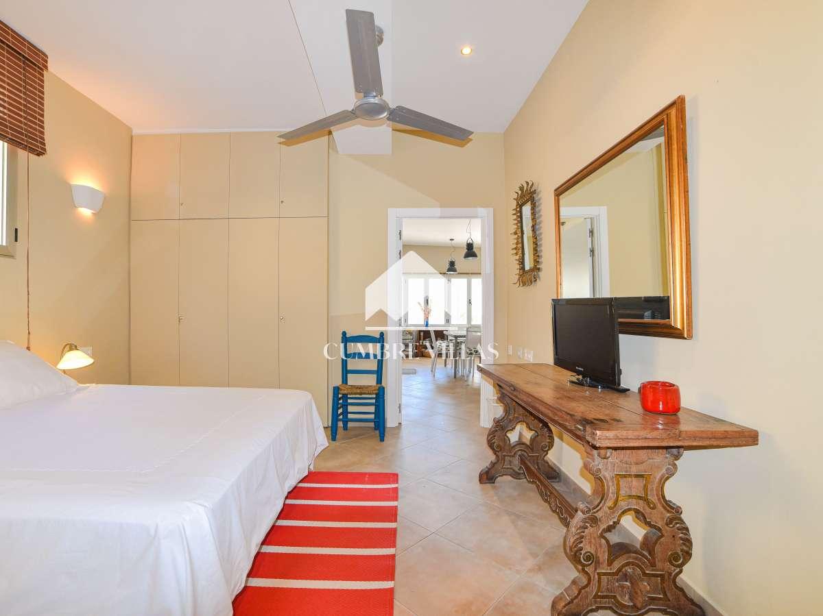 Villa for Sale in El Valle