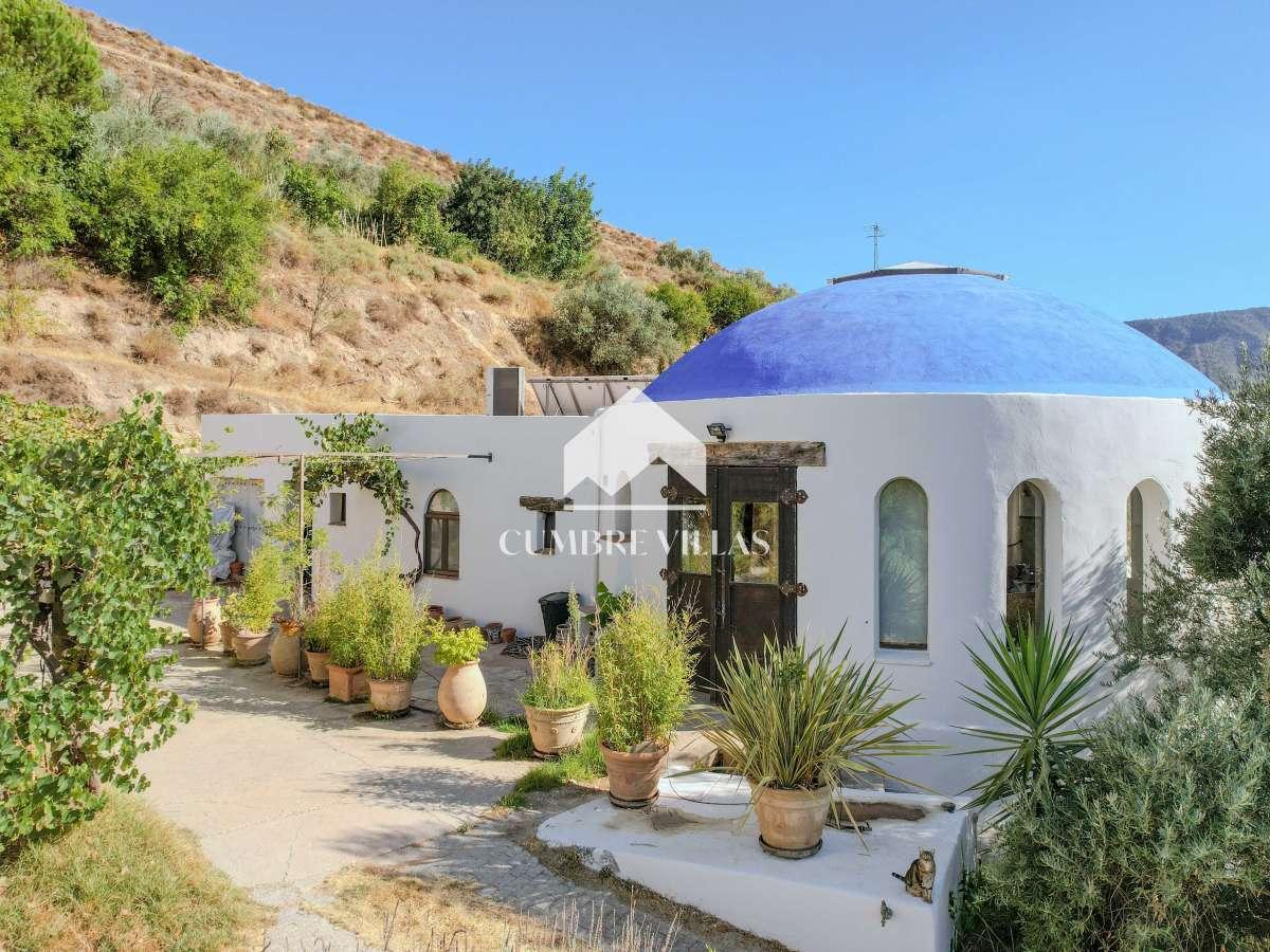 Villa for Sale in El Valle