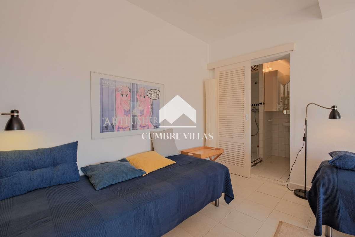 Villa for Sale in Salobreña