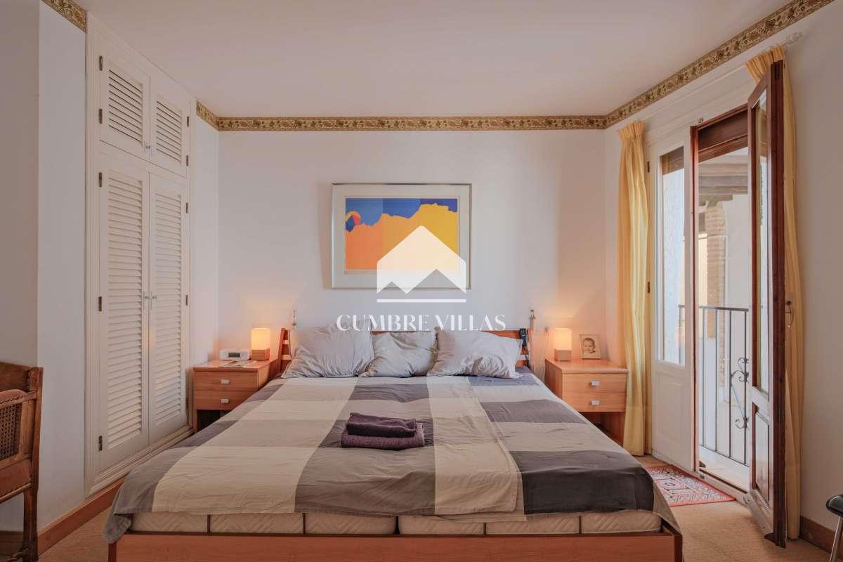 Villa for Sale in Salobreña
