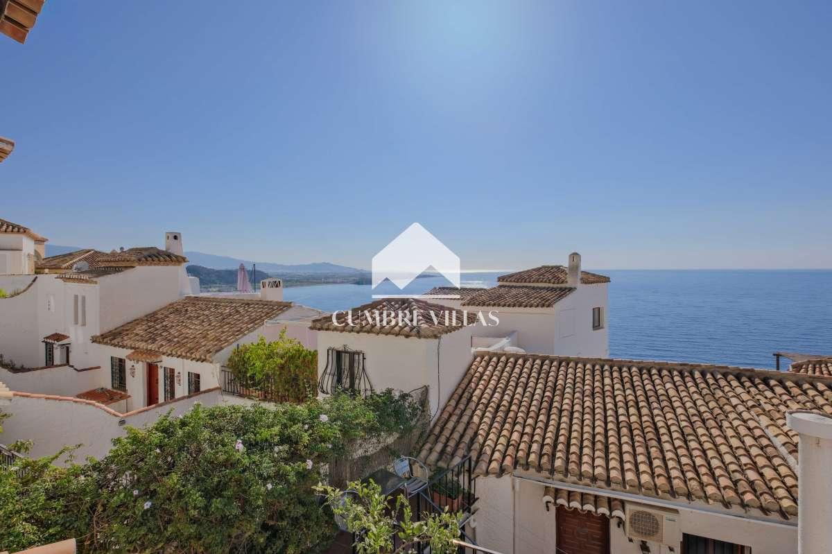 Villa for Sale in Salobreña