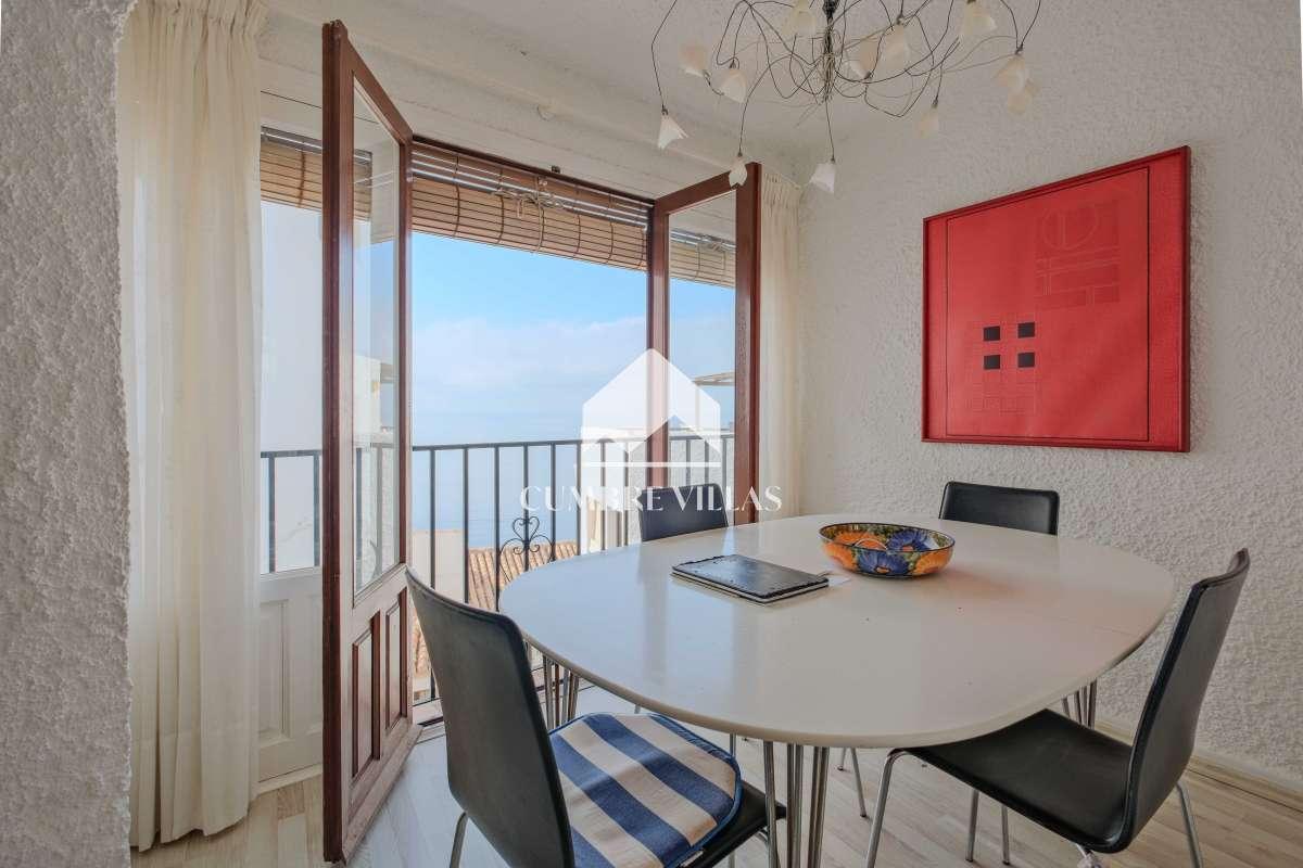 Villa for Sale in Salobreña