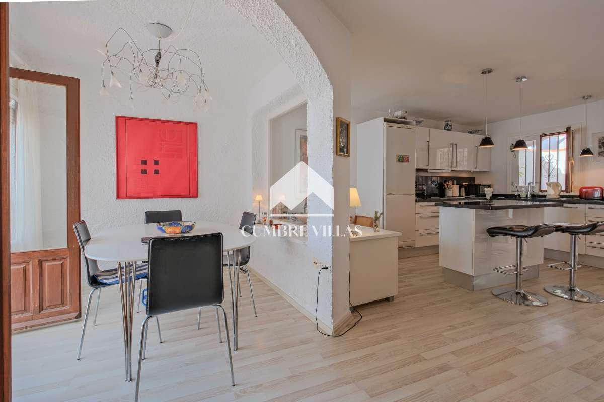 Villa for Sale in Salobreña