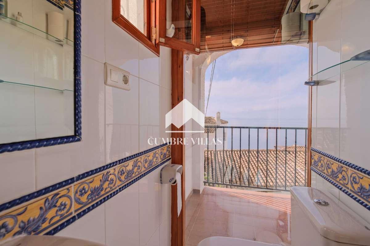 Villa for Sale in Salobreña