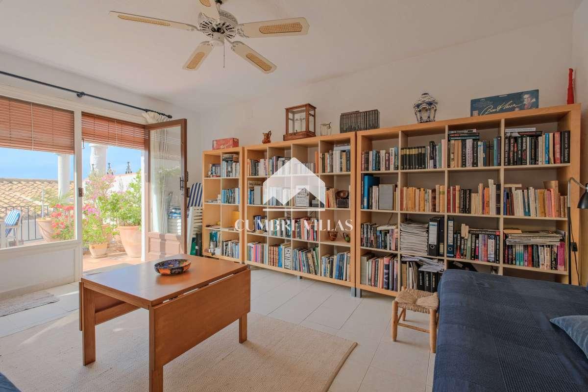 Villa for Sale in Salobreña