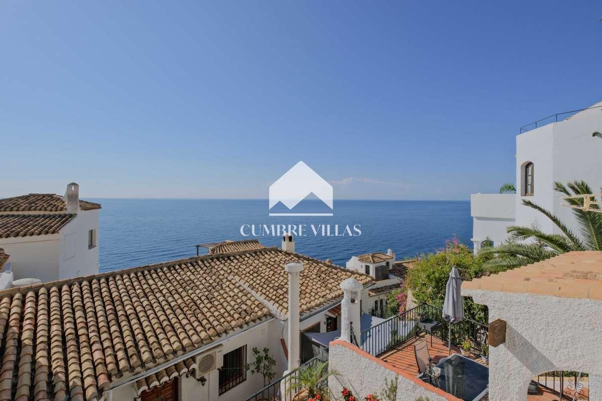 Villa for Sale in Salobreña