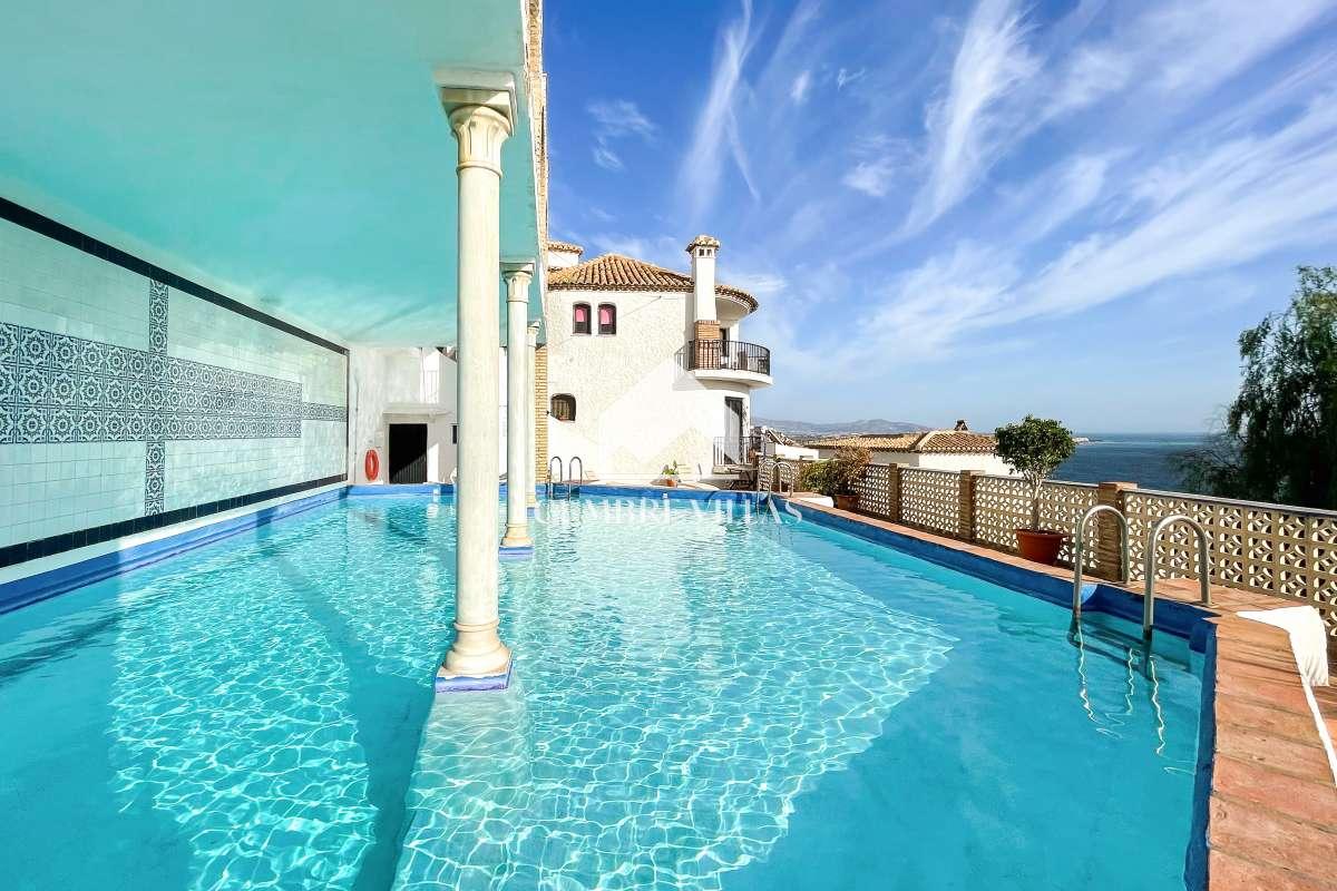 Villa en Venta en Salobreña