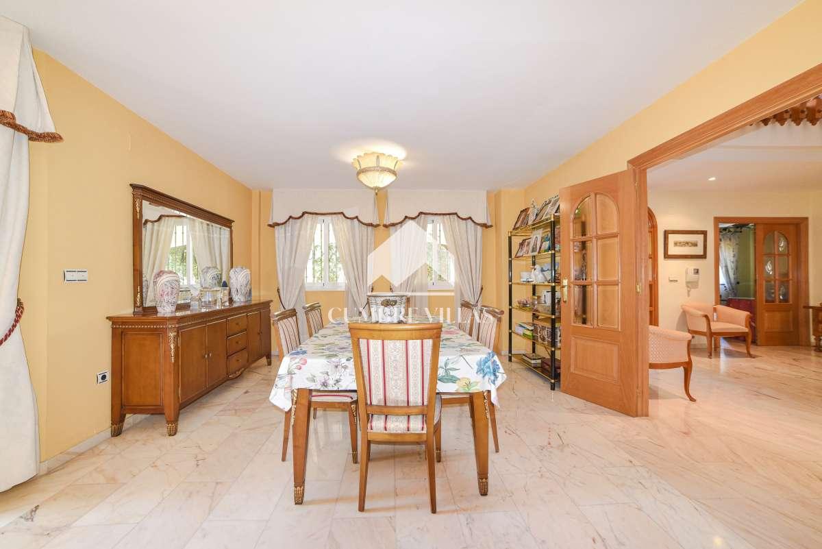 Villa en Venta en Motril