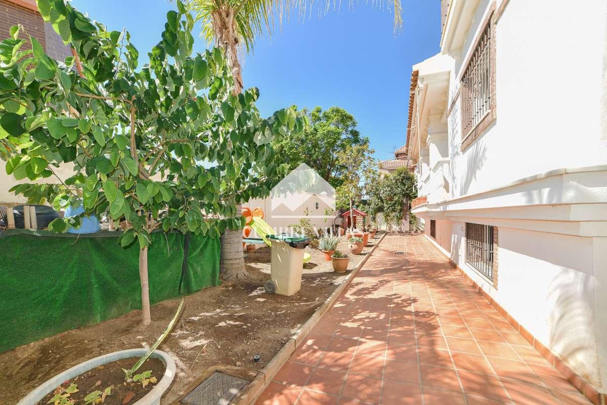 Villa for Sale in Motril
