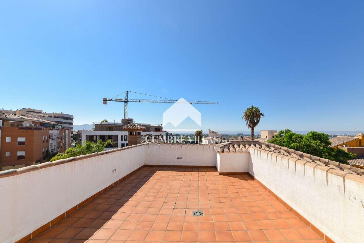 Villa en Venta en Motril
