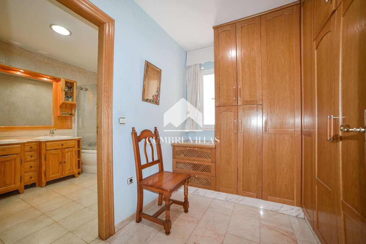 Villa for Sale in Motril