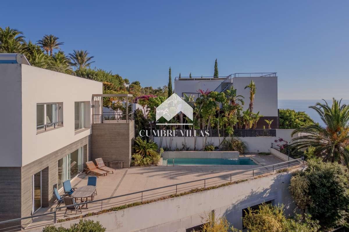 Villa for Sale in Almuñécar