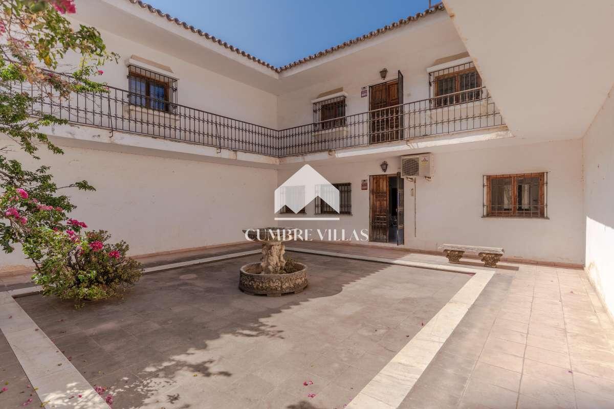 Villa en Venta en Almuñécar
