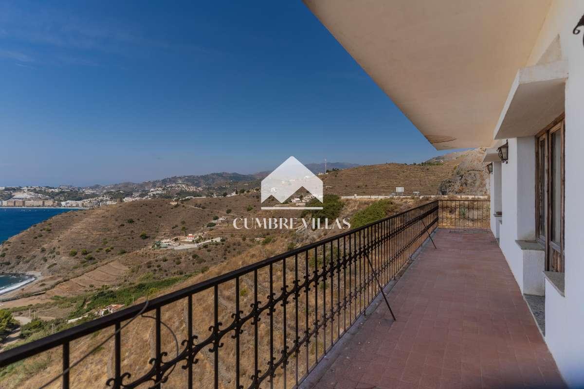 Villa en Venta en Almuñécar