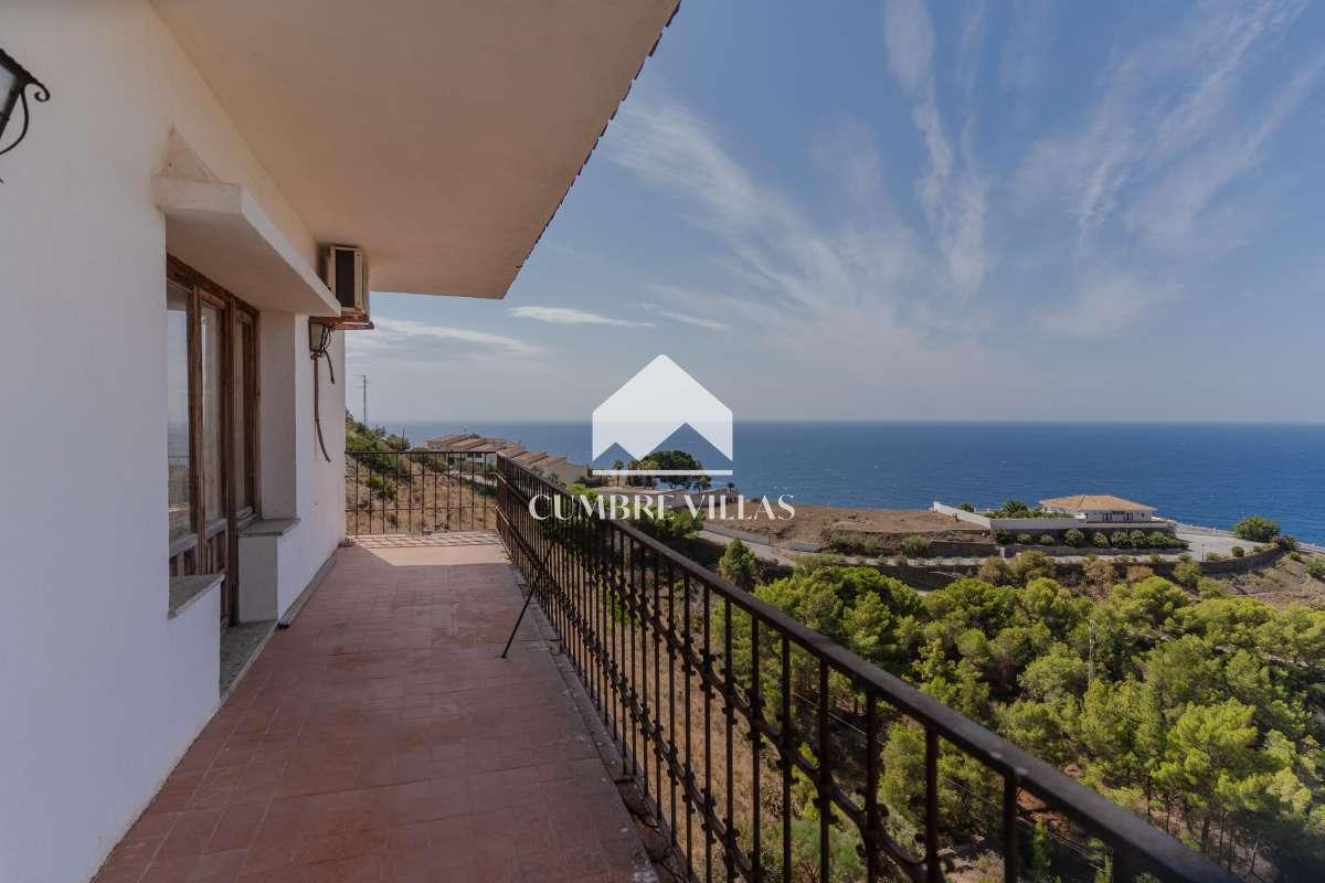 Villa en Venta en Almuñécar
