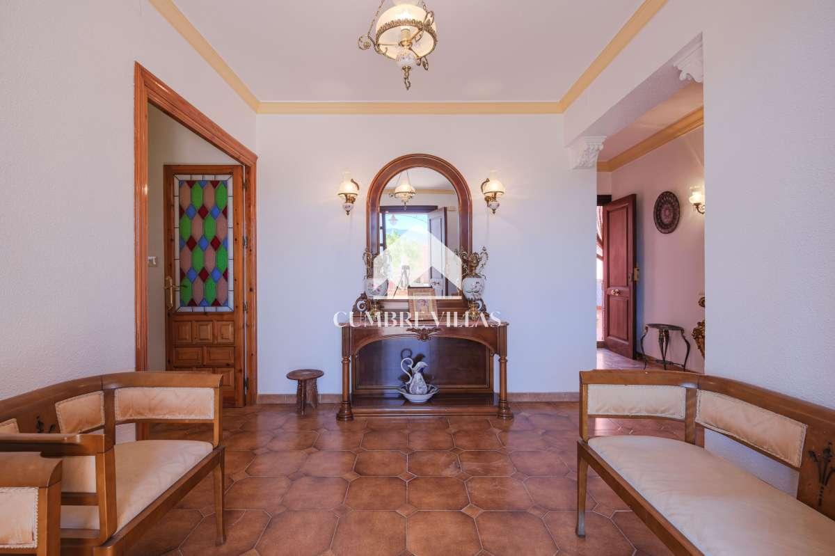 Villa for Sale in Salobreña