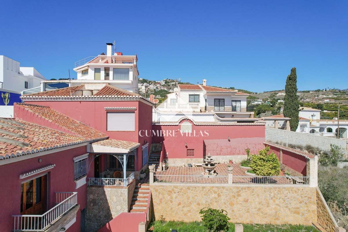 Villa for Sale in Salobreña