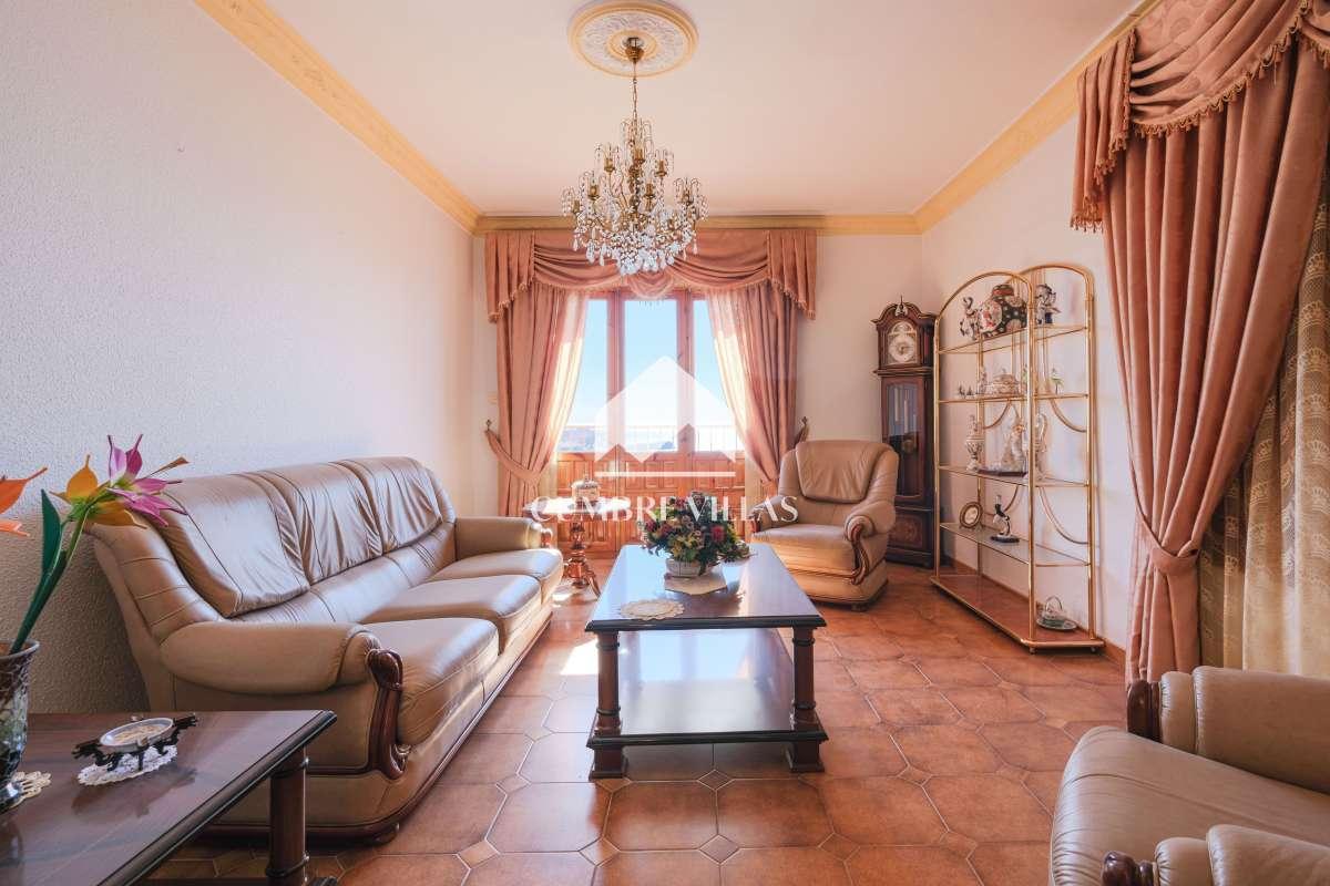 Villa for Sale in Salobreña