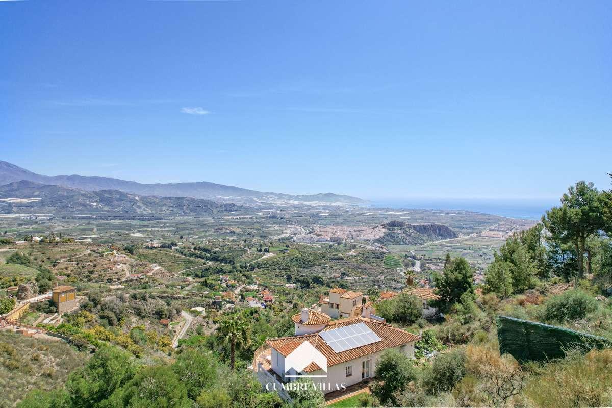 Plot for Sale in Salobreña