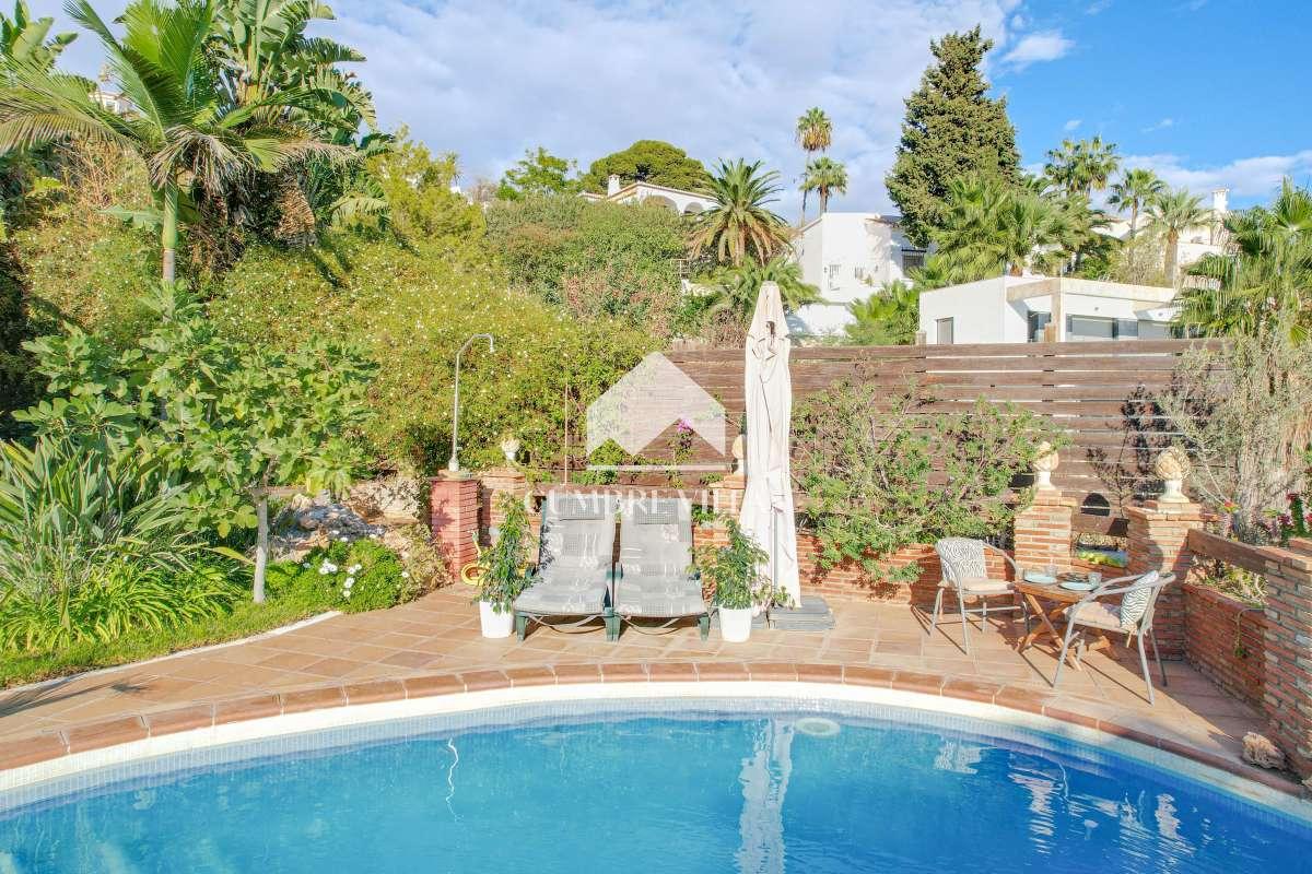 Villa for Sale in Salobreña
