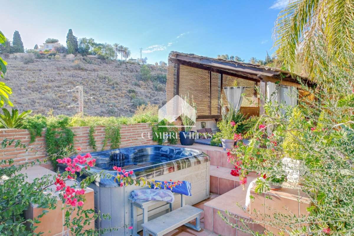 Villa for Sale in Salobreña