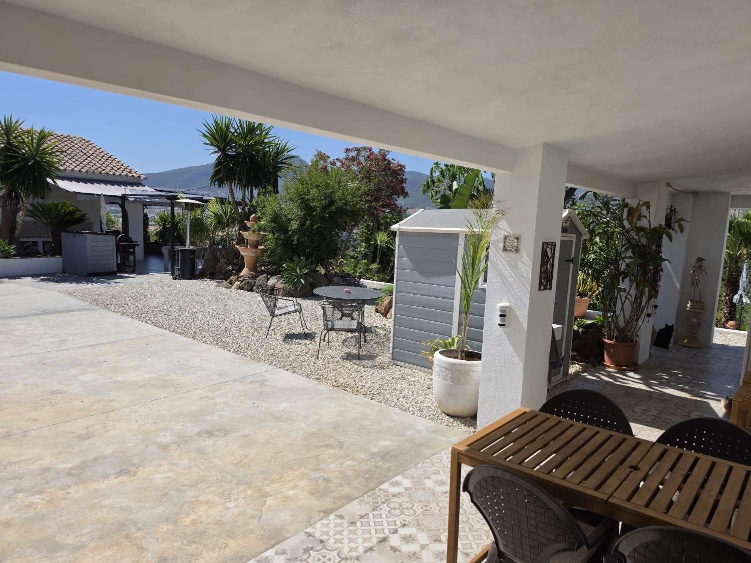 Villa for Sale in Alhaurín de la Torre