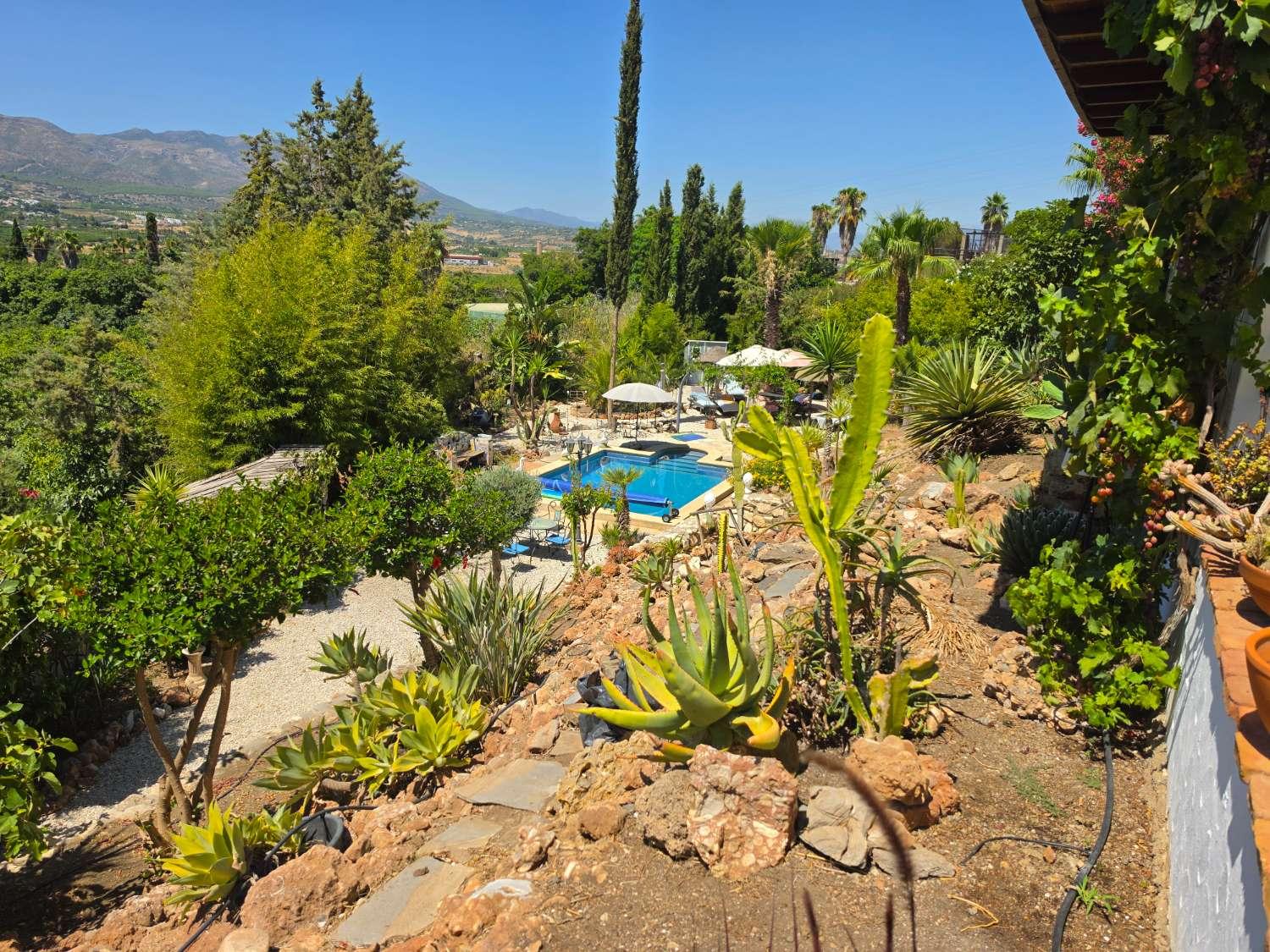 Villa for Sale in Alhaurín de la Torre