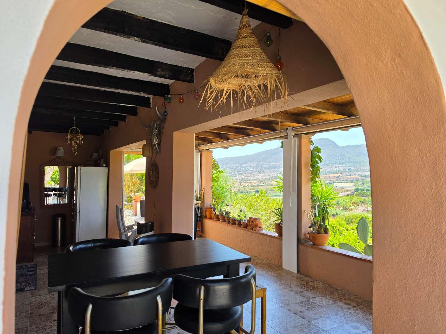 Villa for Sale in Alhaurín de la Torre